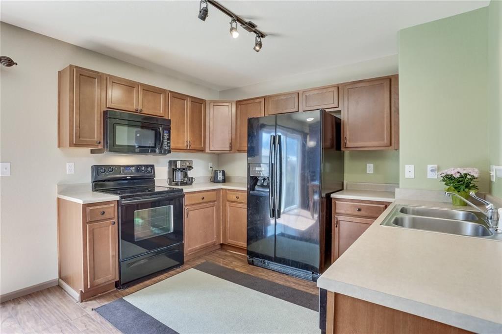 6897 Shimmering Leaf Road Colorado Springs, CO 80908 - Photo 8 of 24