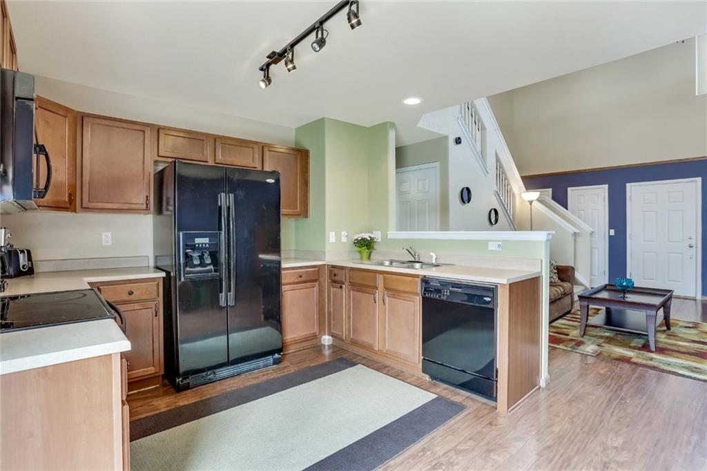 6897 Shimmering Leaf Road Colorado Springs, CO 80908 - Photo 9 of 24