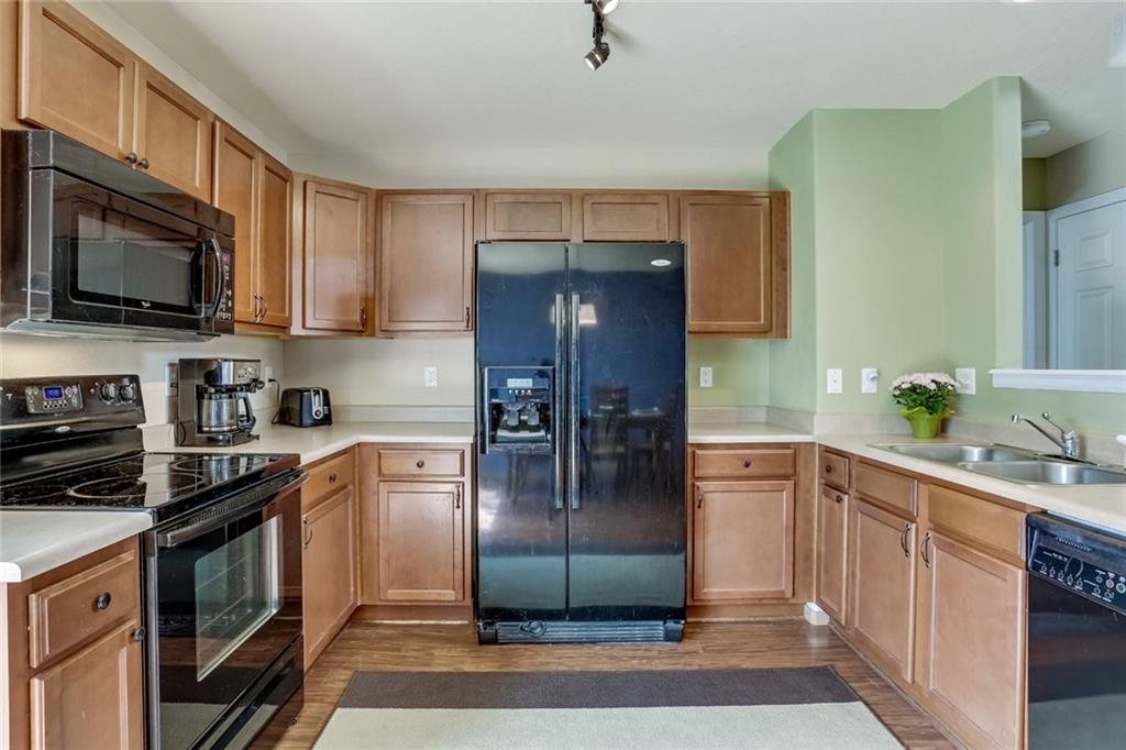 6897 Shimmering Leaf Road Colorado Springs, CO 80908 - Photo 10 of 24