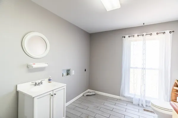 $589,900 | 7135 Harmony Grove Road, Cerulean, KY 42215