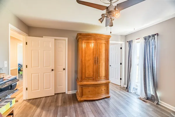 $589,900 | 7135 Harmony Grove Road, Cerulean, KY 42215