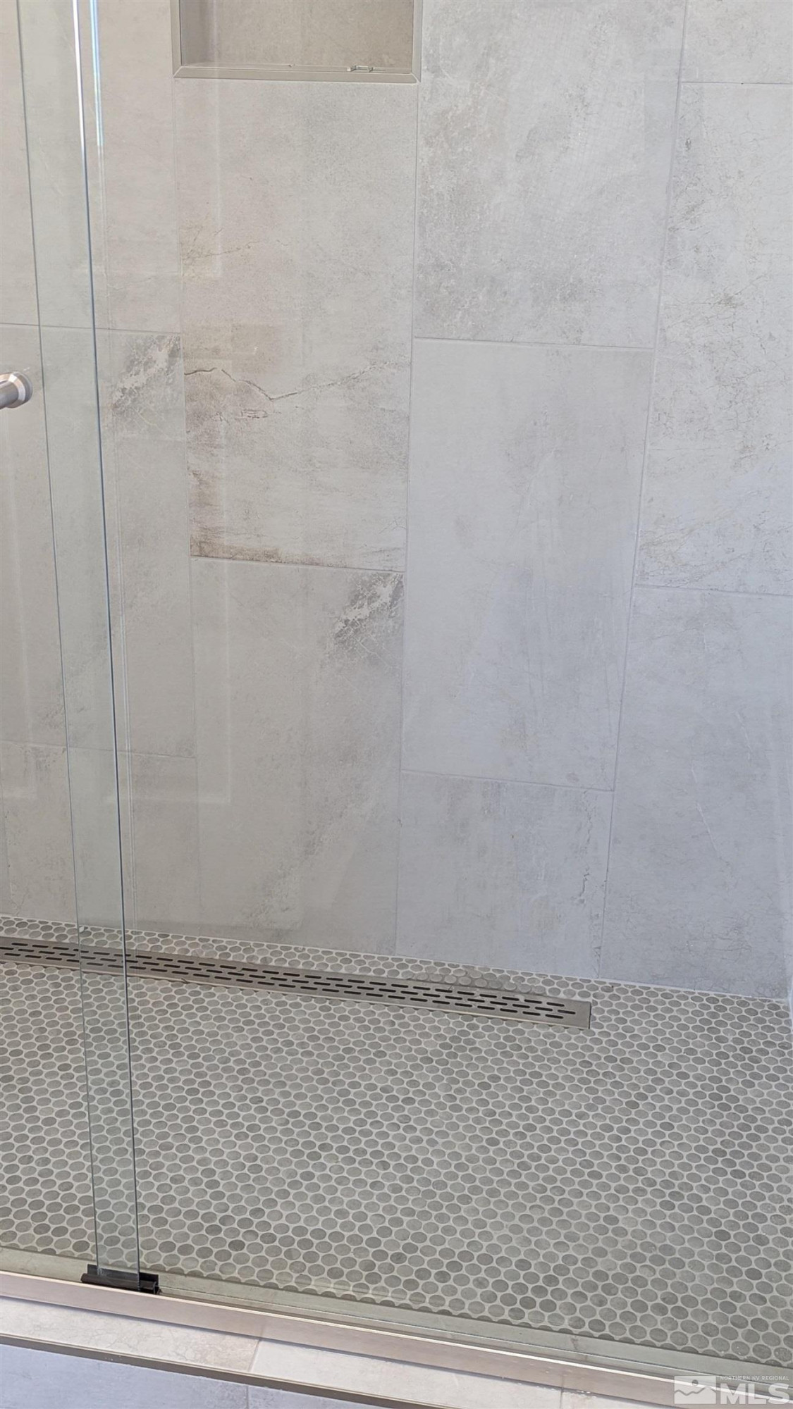 3463 Long Drive Minden, NV 89423 - Photo 31 of 36 a bathroom with a shower