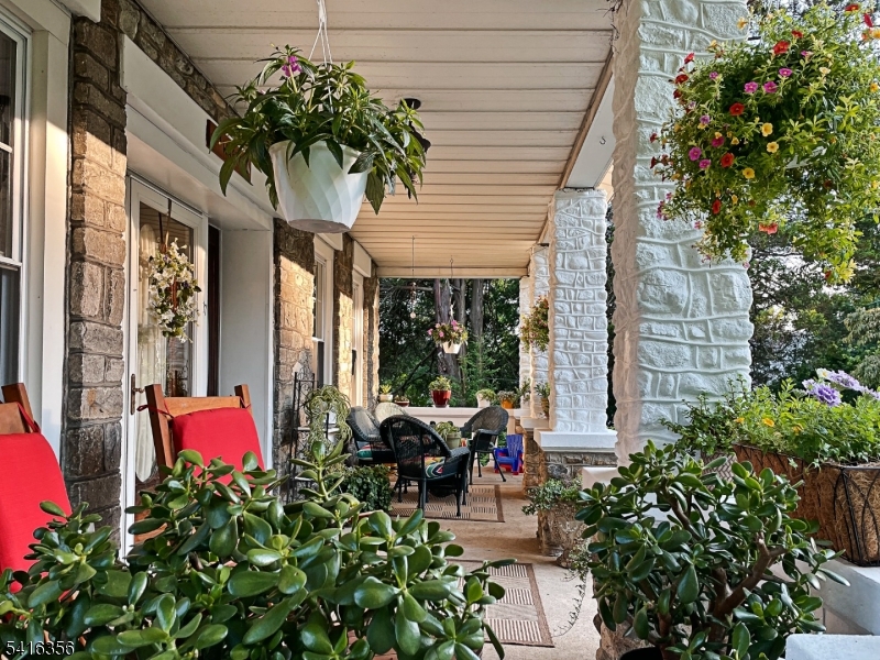 17 Hillside Avenue Netcong, NJ 07857 - Photo 3 of 39