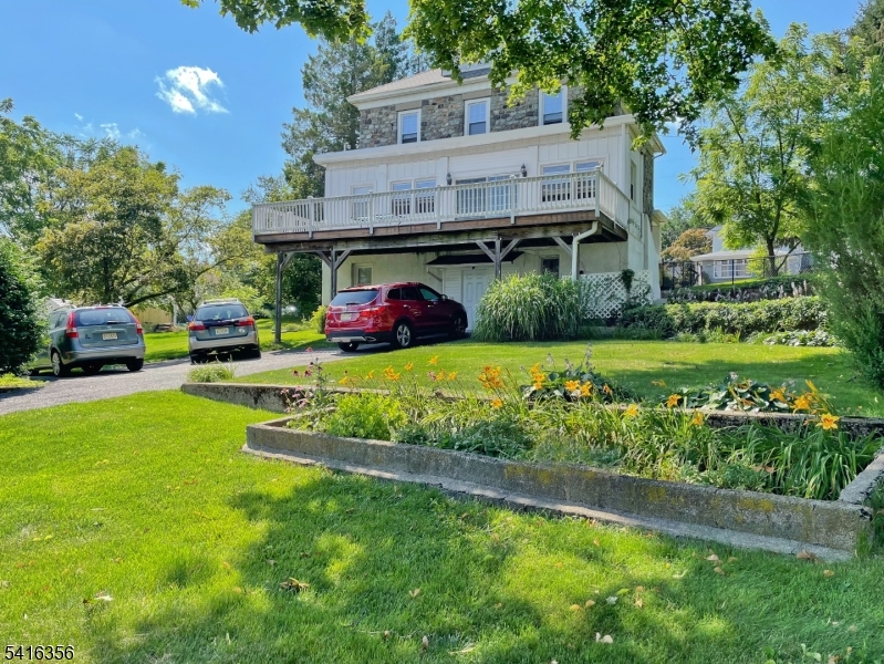 17 Hillside Avenue Netcong, NJ 07857 - Photo 4 of 39