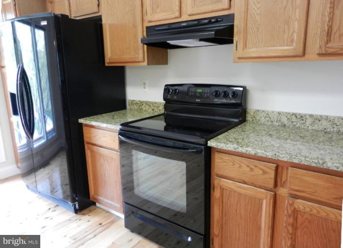 5271 Columbia Road, Unit 4 88 Columbia, MD 21044 - Photo 11 of 18 Kitchen