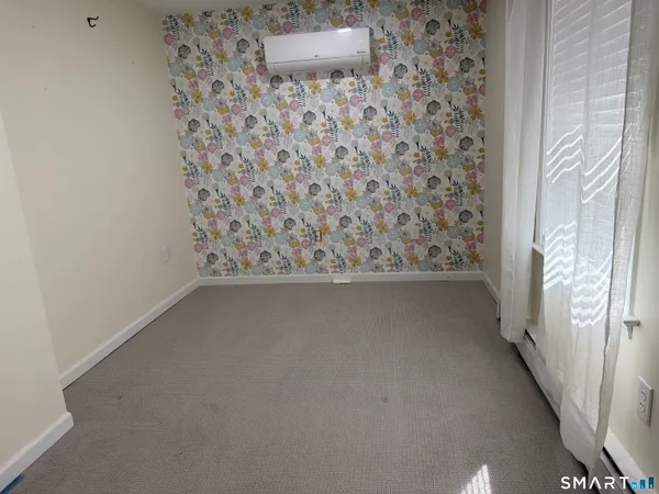 $2,400 | 101 Norfolk Road, Winchester, CT 06098