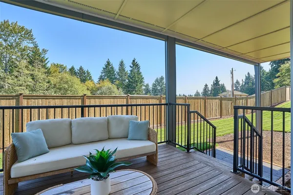 $1,299,990 | 36520 3rd Avenue Southwest, Unit 1, Federal Way, WA 98023