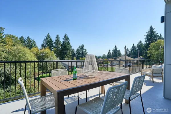 $1,299,990 | 36520 3rd Avenue Southwest, Unit 1, Federal Way, WA 98023