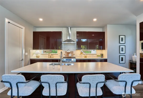 $1,299,990 | 36520 3rd Avenue Southwest, Unit 1, Federal Way, WA 98023