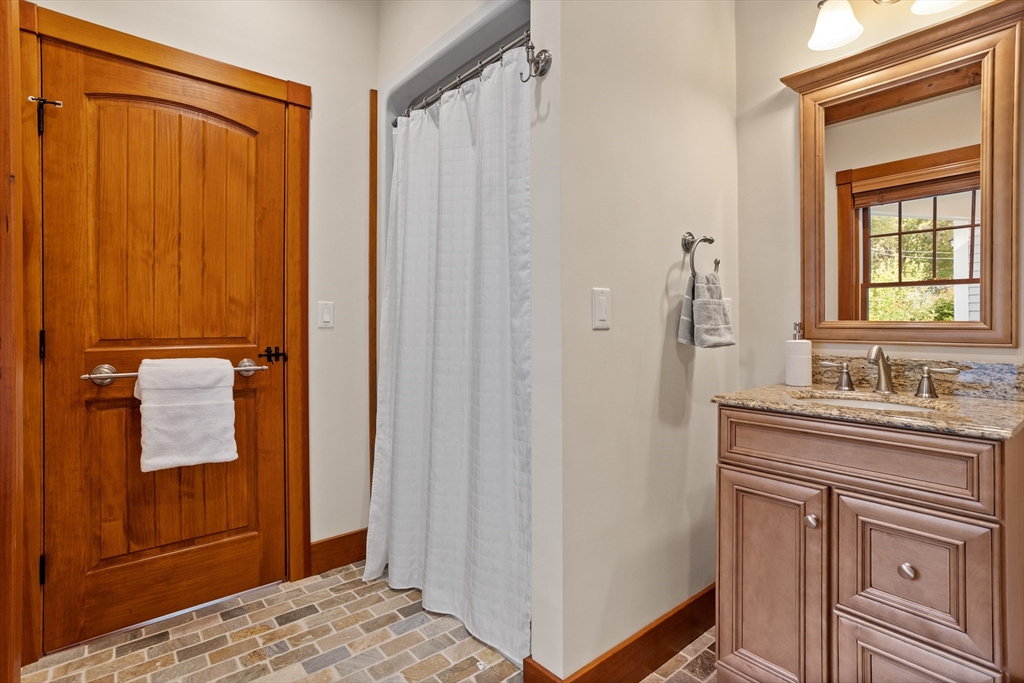 7 Amble Road Chelmsford, MA 01824 - Photo 18 of 42 Gallery Image 18
