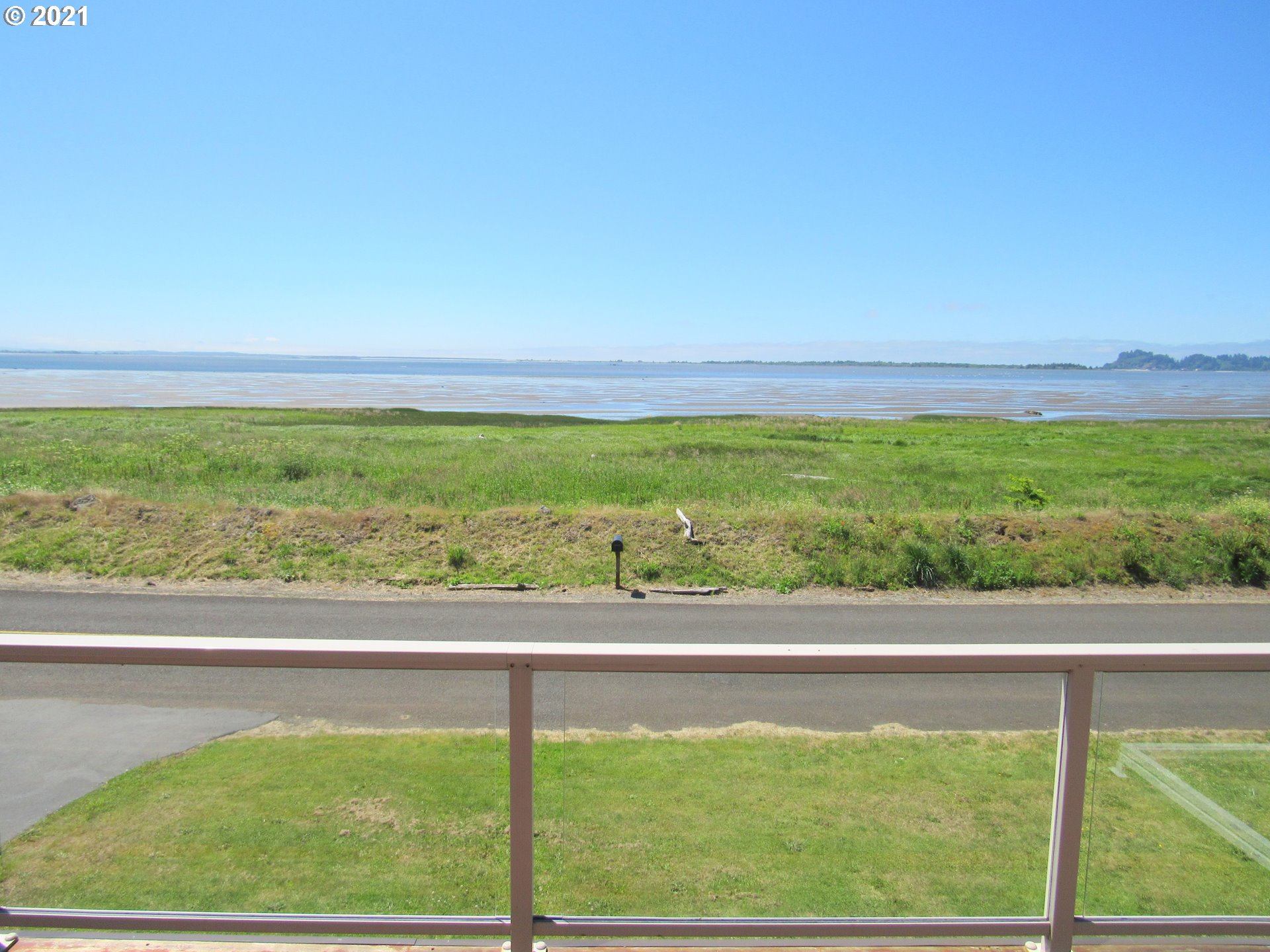 252 Stringtown Road Ilwaco, WA 98624 - Photo 5 of 32 Gallery Image 5