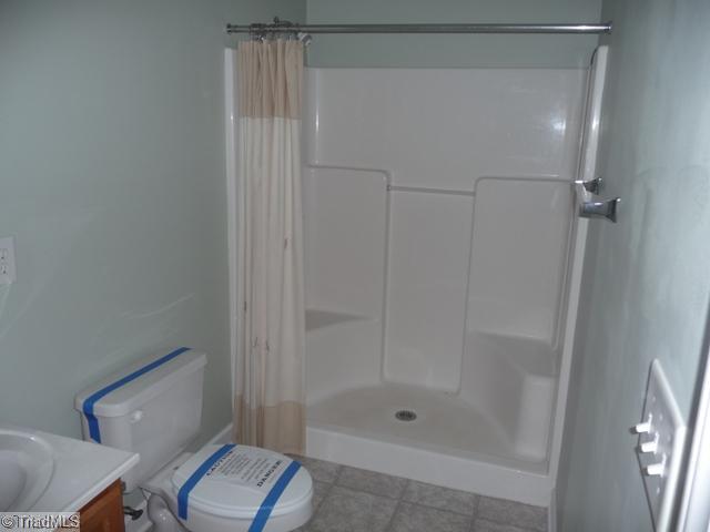3620 Tea Berry Ridge Road Winston-Salem, NC 27127 - Photo 5 of 9 Master Bath/Spa.