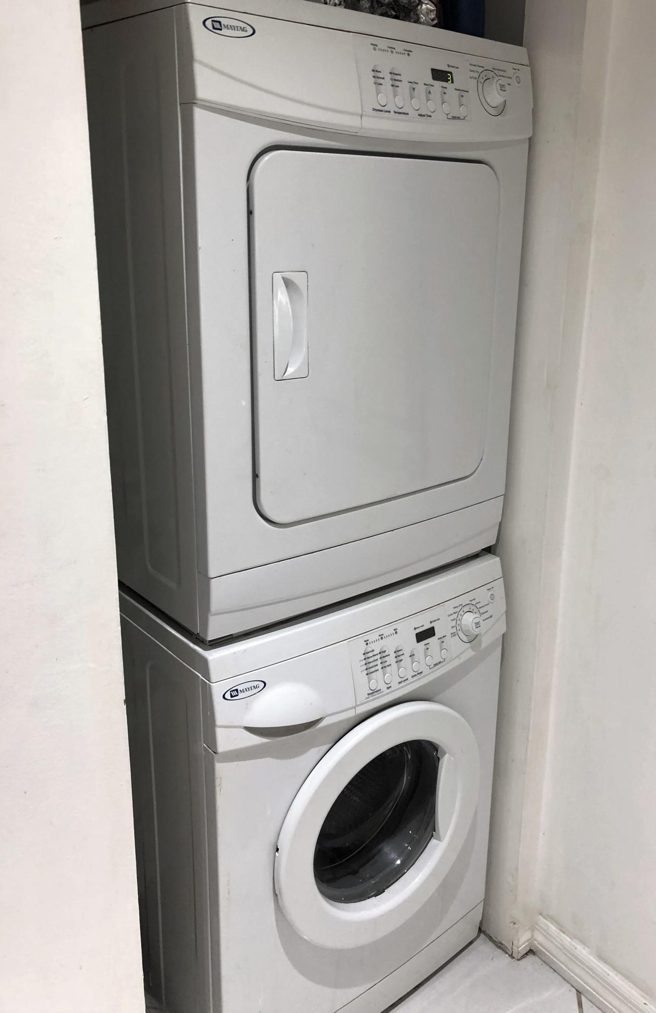 884 Southwest 9th St Circle, Unit 103 Boca Raton, FL 33486 - Photo 15 of 22 Washer and Dryer