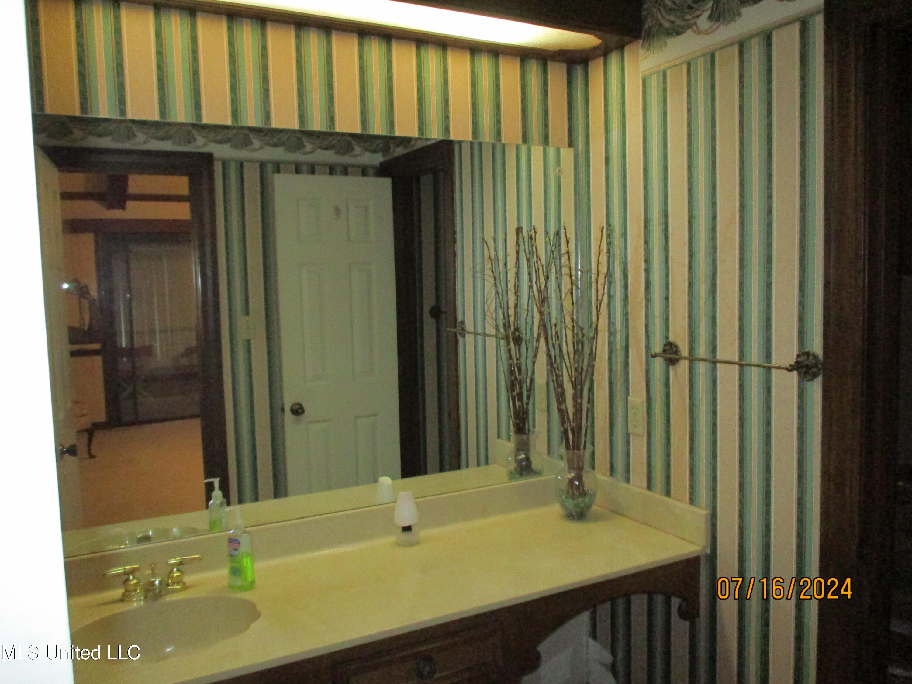 143 Rolling Meadows Drive Jackson, MS 39211 - Photo 26 of 38 IMG_0028