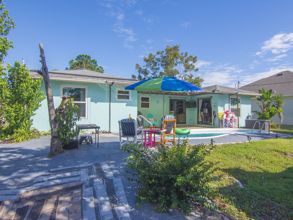 937 Riviera Avenue Sebastian, FL 32958 - Photo 20 of 34 Gallery Image 20