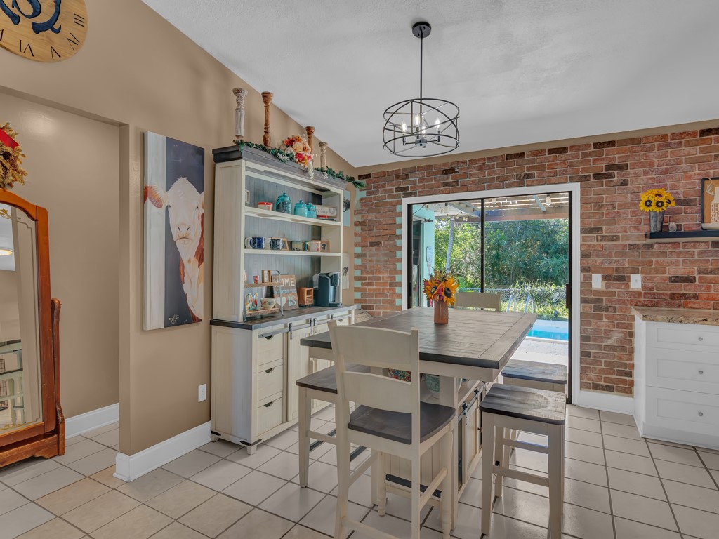 937 Riviera Avenue Sebastian, FL 32958 - Photo 8 of 34 Gallery Image 8