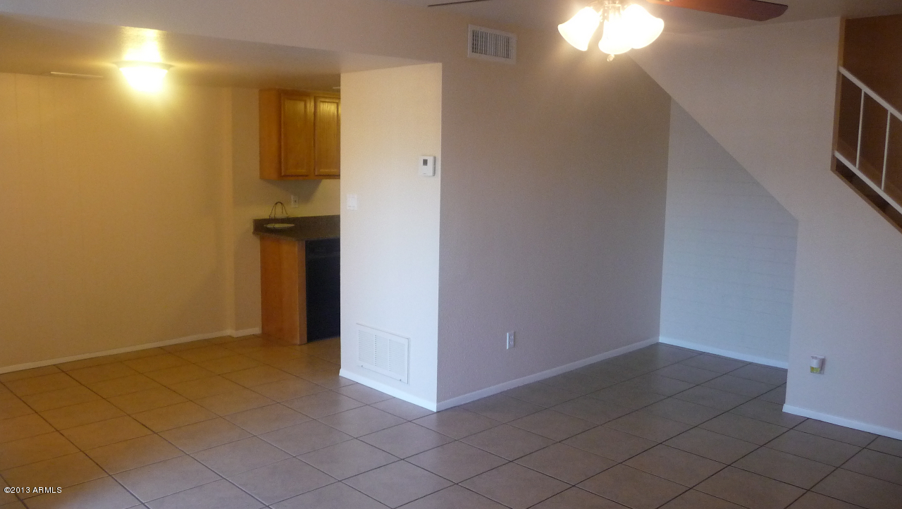 1015 East Redfield Road Tempe, AZ 85283 - Photo 7 of 20 A Redfield Liv Rm3