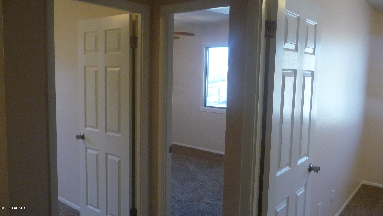 1015 East Redfield Road Tempe, AZ 85283 - Photo 9 of 20 A Redfield 3 bdrms