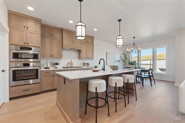 $599,880 | 6536 Lucy Drive, Eagle, ID 83714