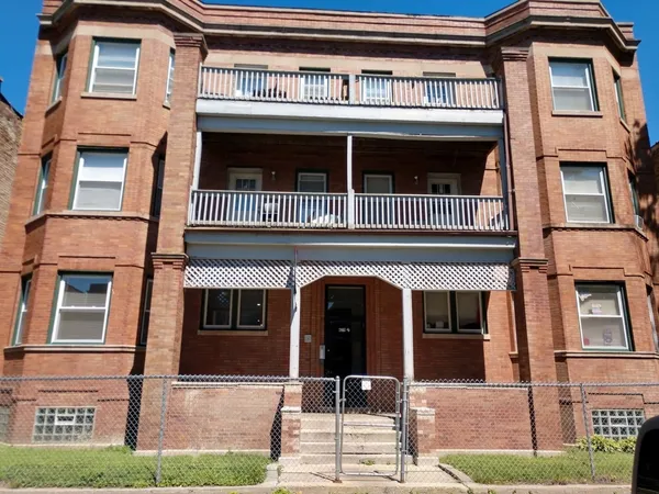 $1,100,000 | 6219 South Rhodes Avenue, Chicago, IL 60637
