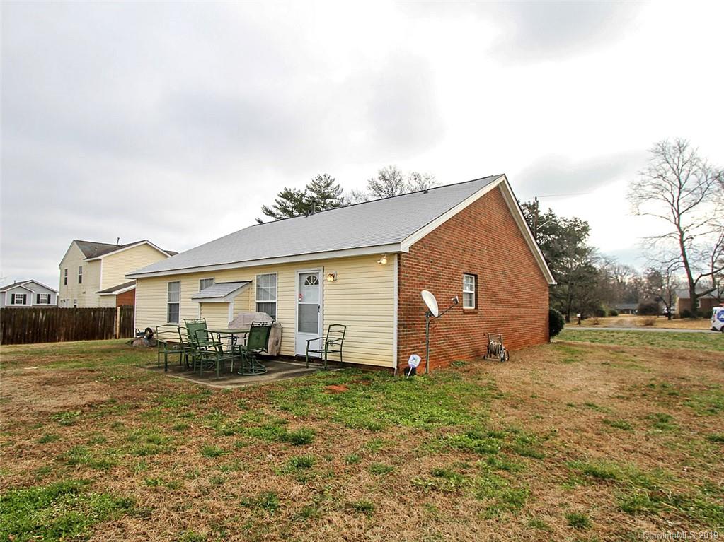 6841 Rumple Road Charlotte, NC 28262 - Photo 17 of 18 Gallery Image 17