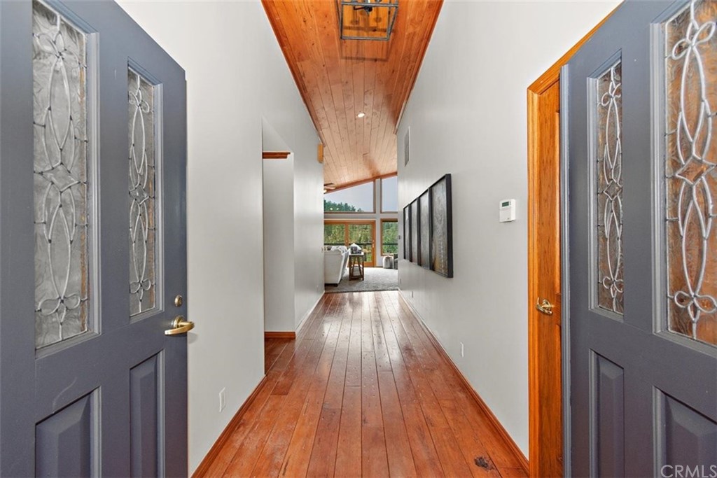 38589 Talbot Drive Big Bear Lake, CA 92315 - Photo 11 of 67