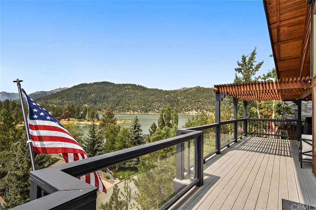 38589 Talbot Drive Big Bear Lake, CA 92315 - Photo 6 of 67