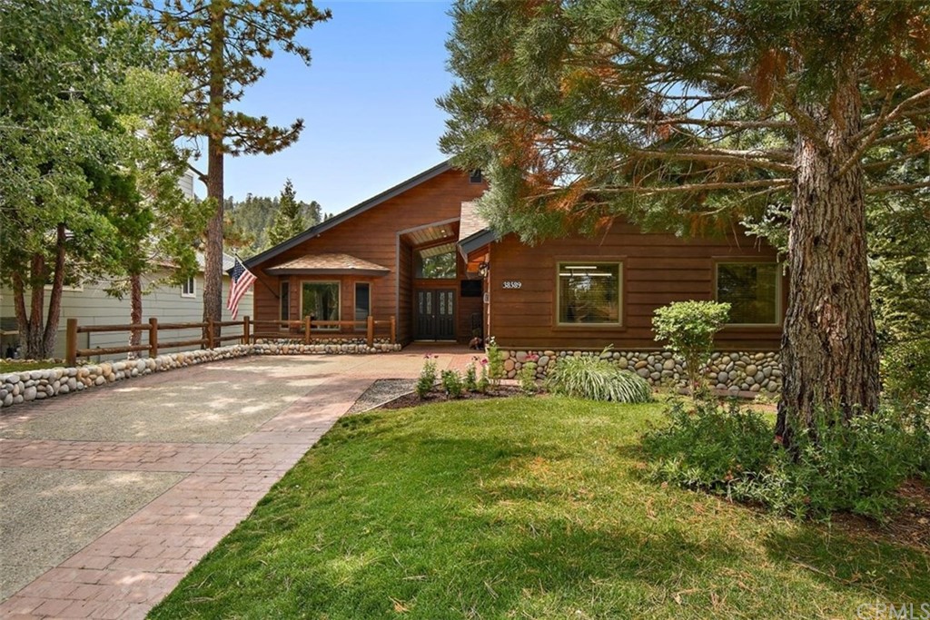 38589 Talbot Drive Big Bear Lake, CA 92315 - Photo 9 of 67