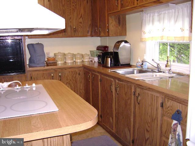 119 Sun Valley Road Elizabethtown, PA 17022 - Photo 3 of 11 Gallery Image 3