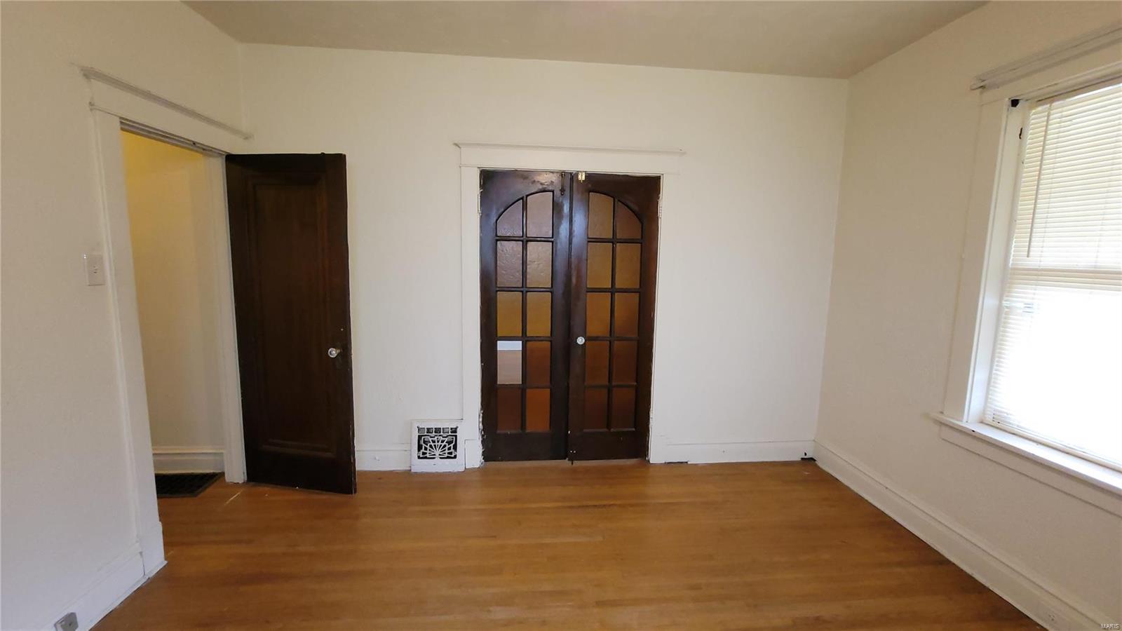 4601 Carter Avenue St. Louis, MO 63115 - Photo 11 of 25