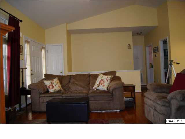 15 Old Farm Road Ruckersville, VA 22968 - Photo 6 of 18 a living room with furniture and a couch