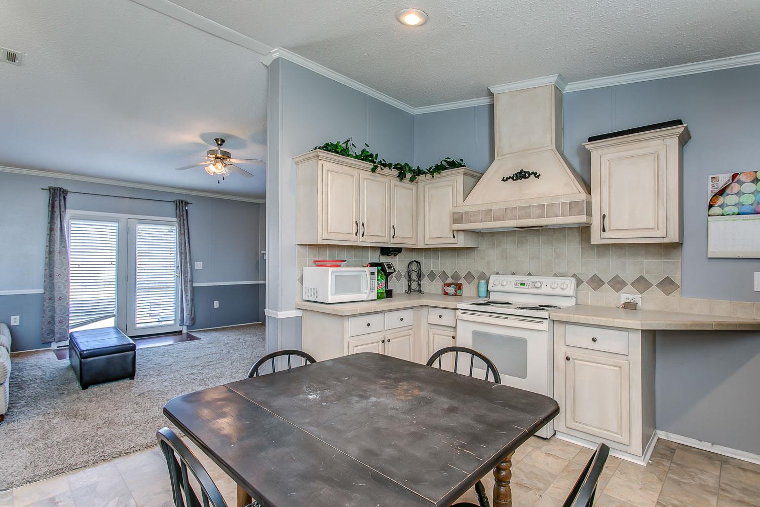 115 Colonial Road Hohenwald, TN 38462 - Photo 14 of 24 Gallery Image 14