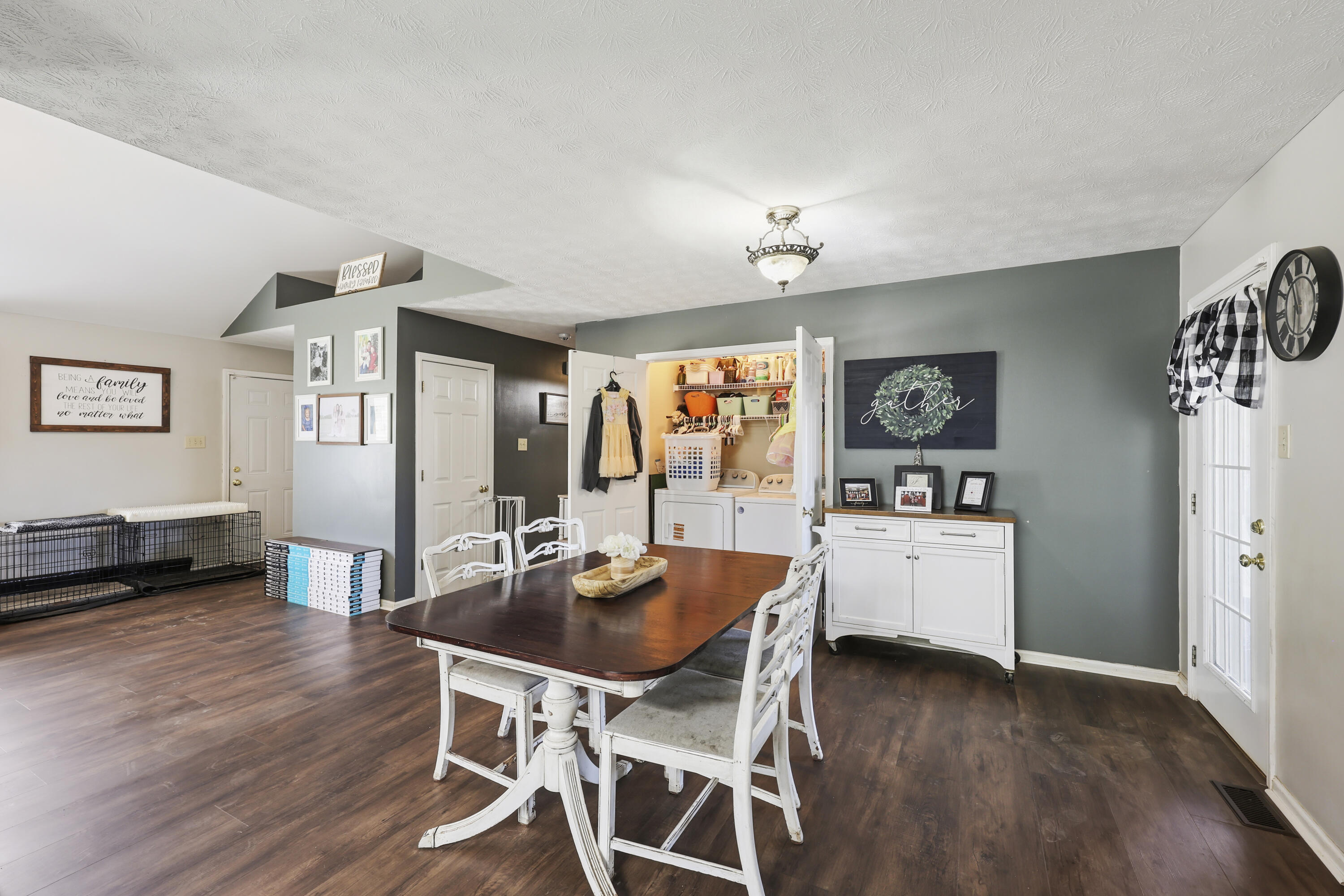 913 Meadow Hill Road Paris, KY 40361 - Photo 18 of 33 139A2355