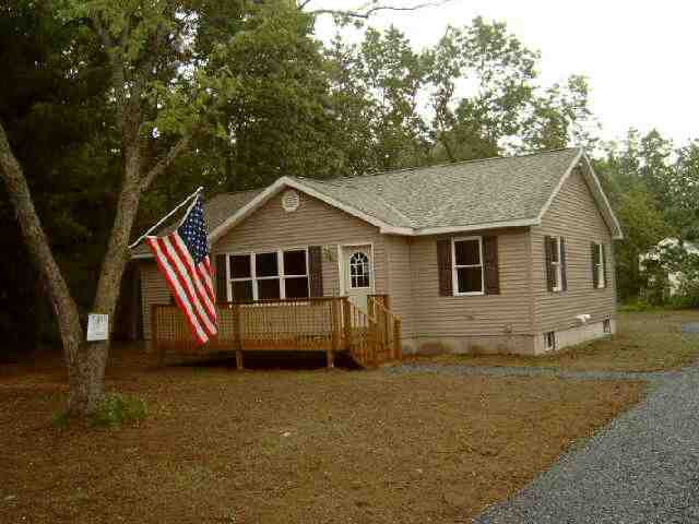 164 Redmond Road Moreau, NY 12831 - Photo 1 of 8 Photo 1