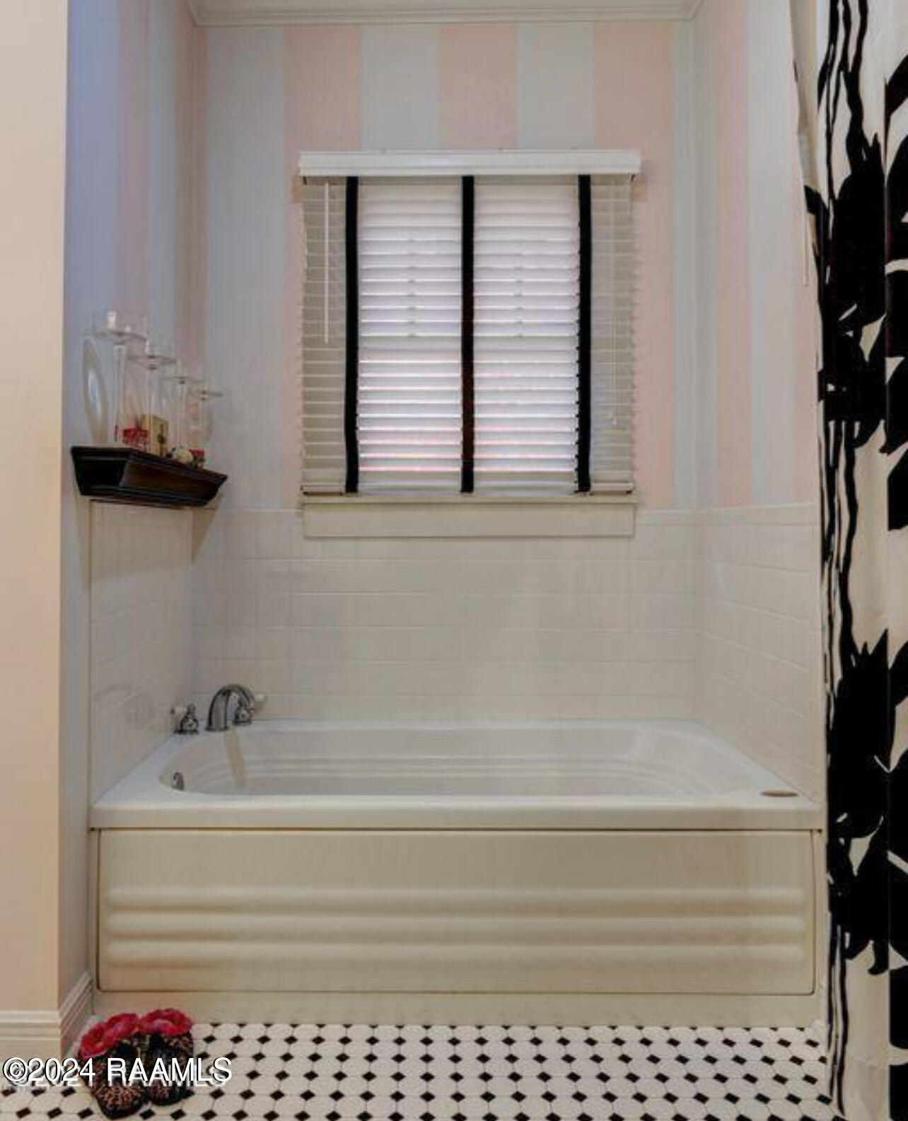 1011-1015 Lee Avenue, Unit A B C Lafayette, LA 70501 - Photo 37 of 50 FullSizeRender-6