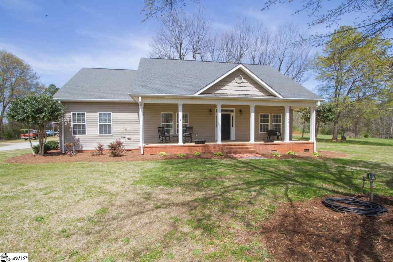 213 Latham Road Easley, SC 29640 - Photo 1 of 36 Gallery Image 1