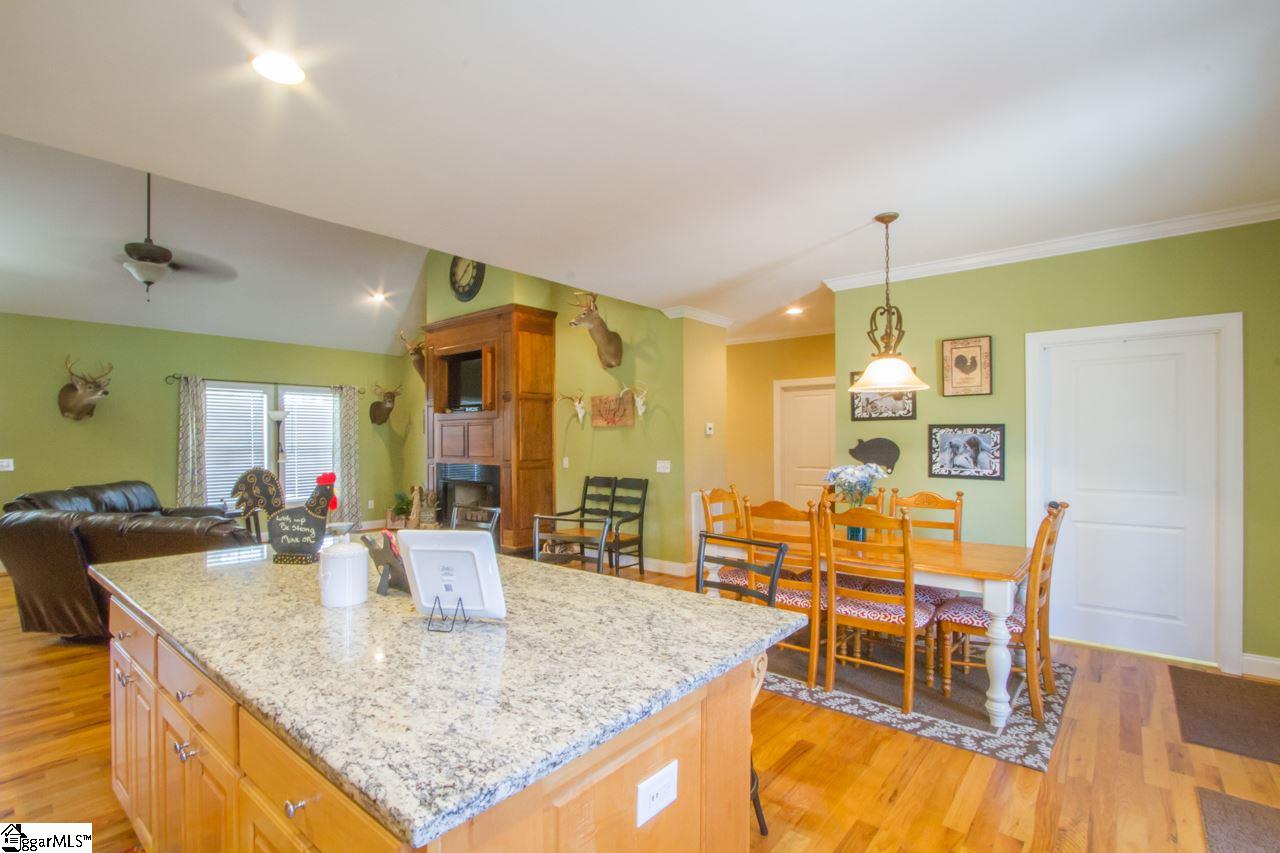 213 Latham Road Easley, SC 29640 - Photo 13 of 36 Gallery Image 13