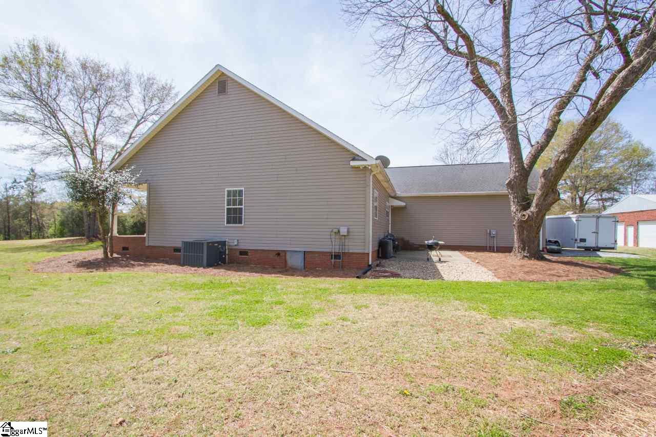 213 Latham Road Easley, SC 29640 - Photo 28 of 36 Gallery Image 28