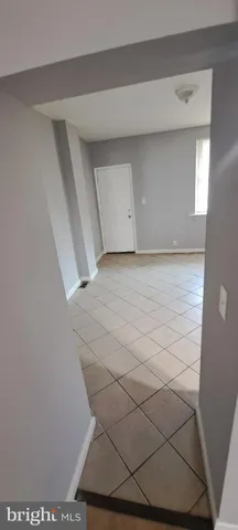 a view of a utility room