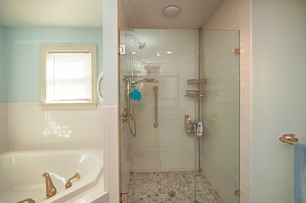 99 Wompatuck Road Hingham, MA 02043 - Photo 17 of 30 Gallery Image 17
