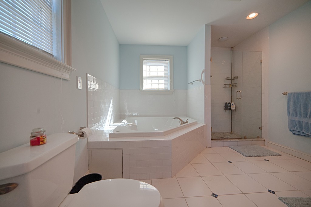 99 Wompatuck Road Hingham, MA 02043 - Photo 18 of 30 Gallery Image 18