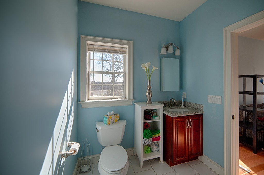 99 Wompatuck Road Hingham, MA 02043 - Photo 22 of 30 Gallery Image 22