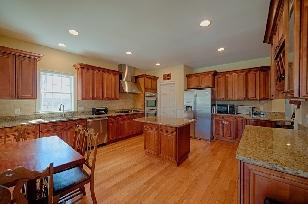 99 Wompatuck Road Hingham, MA 02043 - Photo 8 of 30 Gallery Image 8