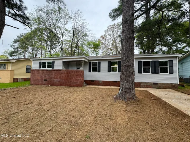$1,850 | 742 Montclair Place, Jackson, MS 39206
