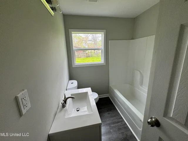 $1,850 | 742 Montclair Place, Jackson, MS 39206