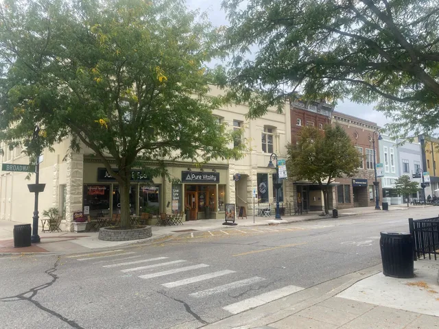 $699,000 | 304 South Main Street, Mount Pleasant, MI 48858