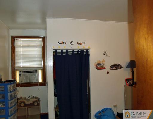 71 Middle Hill Road Colonia, NJ 07067 - Photo 6 of 10