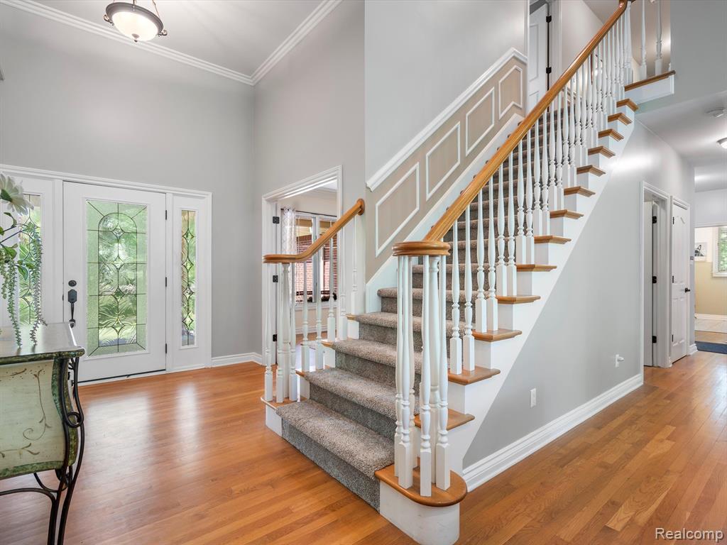 1331 Avon Circle West Rochester Hills, MI 48309 - Photo 9 of 54