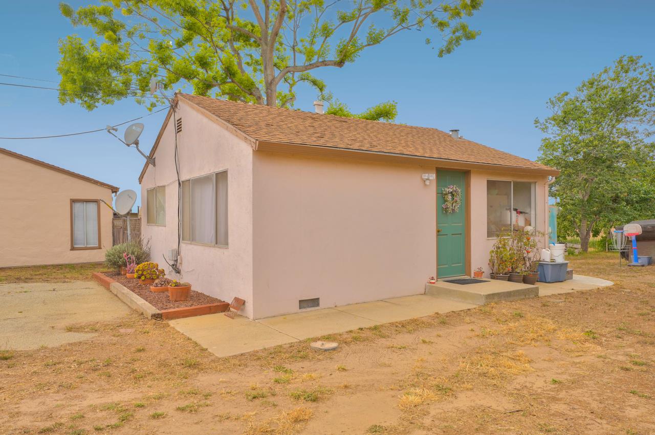 14485 Russo Road Castroville, CA 95012 - Photo 6 of 55