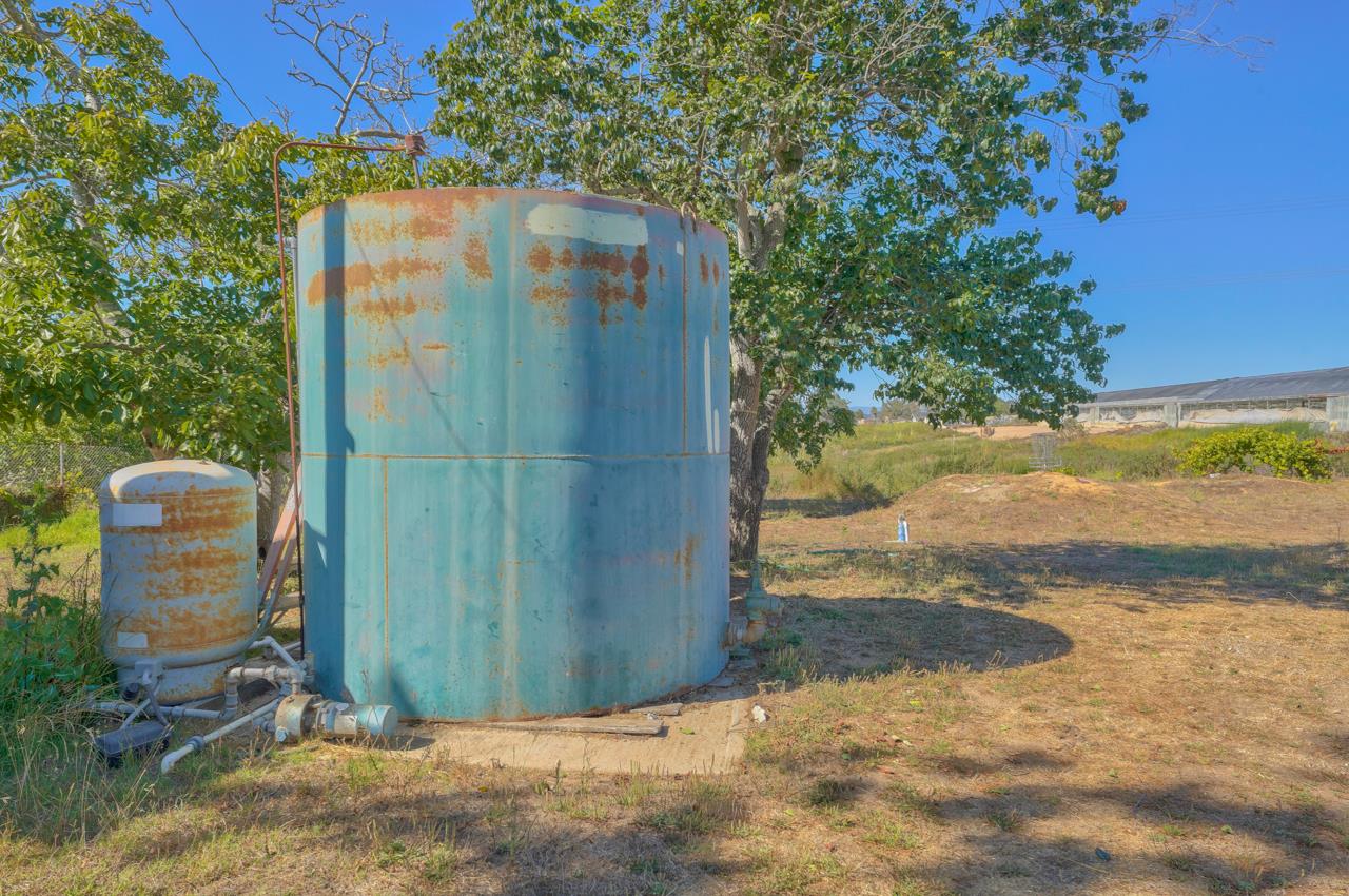 14485 Russo Road Castroville, CA 95012 - Photo 52 of 55 a view of a small yard
